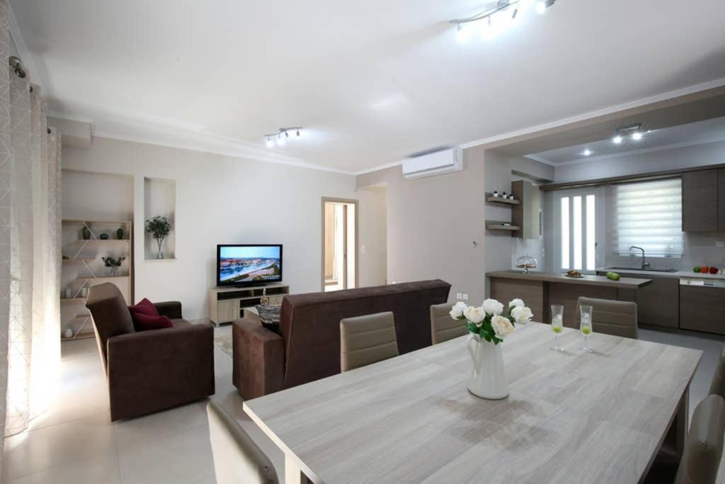 Villa Ligero Agios Christoforos  Buitenkant foto